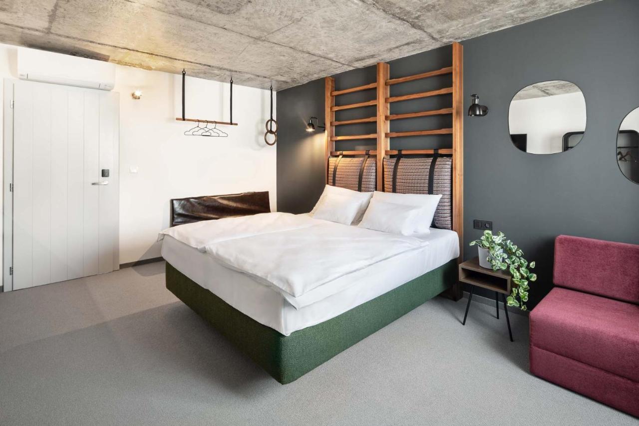 Boutique Hotel Mezi Svy Hradec Králové 외부 사진